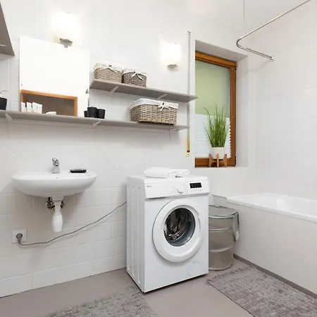 House Cinema Experience Warsaw By Renters 3*